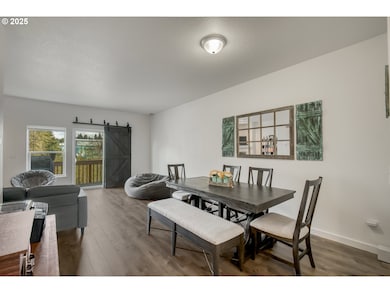 11220 SW Buffalo Place, Portland, OR 97223 - photo 4