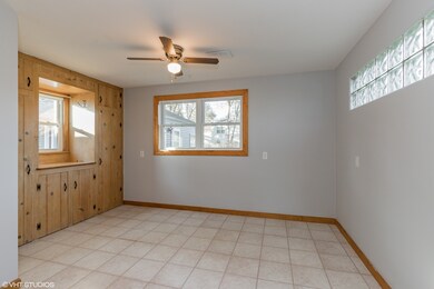3450 Glen Flora Ave, Gurnee, IL 60031 - photo 7