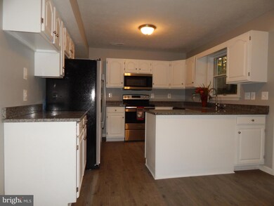 44196 Devonshire Way, California, MD 20619 - photo 6