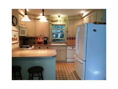 222 Hillside St, Yarmouth, ME 04096 - photo 5