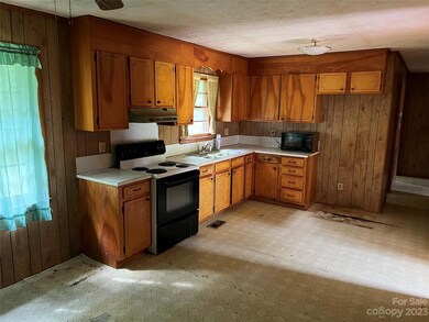 2053 Green Oak Dr, Shelby, NC 28152 - photo 3