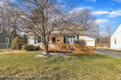 918 Mel Ave, Lansing, MI 48911 - photo 4