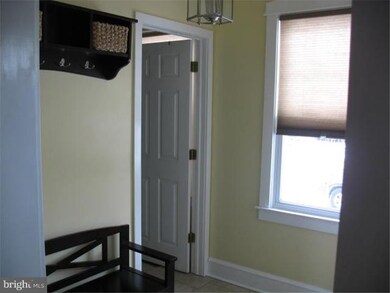 106 W Cedar Ave, Oaklyn, NJ 08107 - photo 3