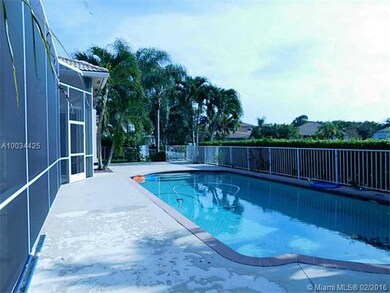 Swimming Pool/Hot Tub/Sauna