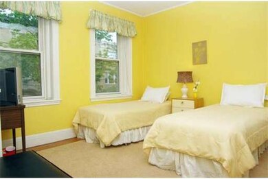 3 Fuller St unit 3, Brookline, MA 02446 - photo 4