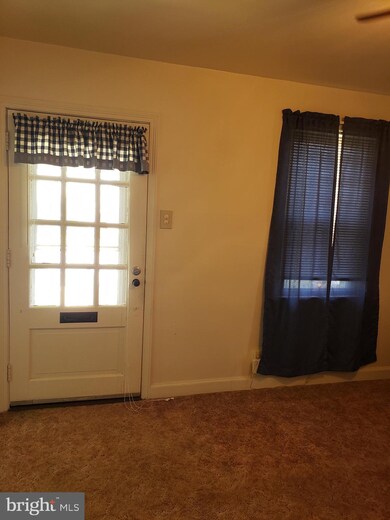 1017 Columbia Rd, Hagerstown, MD 21742 - photo 6