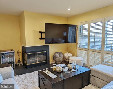 42C Chicopee Dr, Princeton, NJ 08540 - photo 7