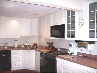 349 Winding Pond Rd unit 349, Londonderry, NH 03053 - photo 7