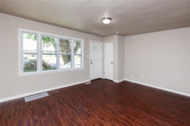 7401 SW 12th St, Des Moines, IA 50315 - photo 5