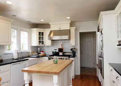 10 Horse Shoe Ln, Stamford, CT 06903 - photo 5