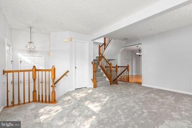 8604 Pine Meadows Dr, Odenton, MD 21113 - photo 7