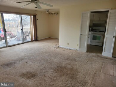 2622 Redcoat Dr unit 168, Alexandria, VA 22303 - photo 4