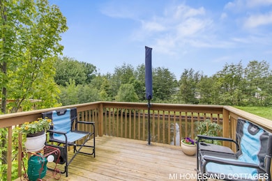 9-web-or-mls-2967-loganberry-ln