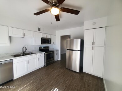 663 E Brown Rd, Mesa, AZ 85203 - photo 7
