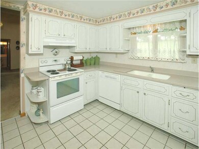 1364 Herminie West Newton Rd, Herminie, PA 15637 - photo 5