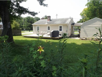 220 E Proctor Rd, Rutland, VT 05736 - photo 6