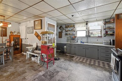 1826 Walnut St, Anderson, IN 46016 - photo 7