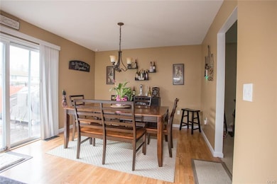 2745 Victoria Ln, Easton, PA 18045 - photo 4