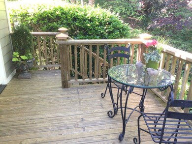 Deck 2 with stairs