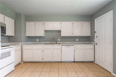 2502 W Olrich St, Rogers, AR 72758 - photo 7