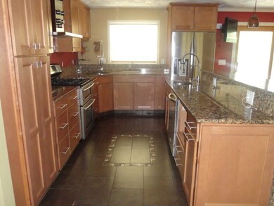 50 Neutaconkanut Rd, Providence, RI 02919 - photo 4