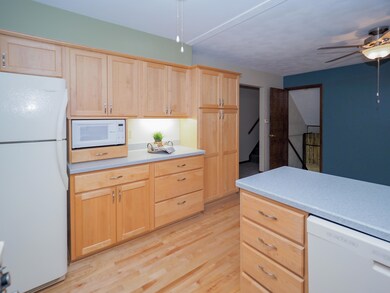 10 N 2nd St-109