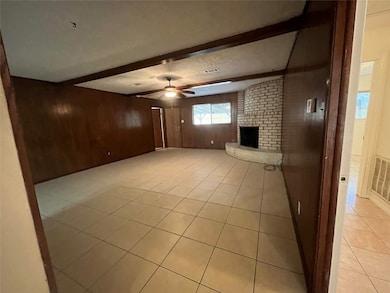 3906 Lemon Tree Ln, Houston, TX 77088 - photo 3