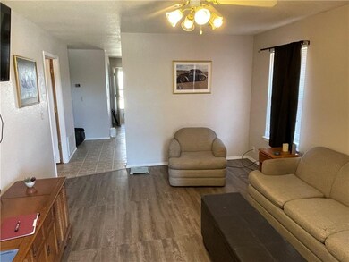 1720 W Wiley St, Shawnee, OK 74804 - photo 4