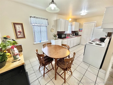 318 Ted Allen Ln, Stigler, OK 74462 - photo 6