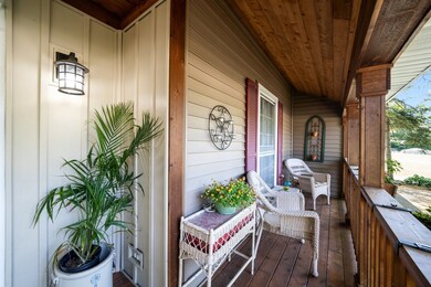 1170 Pine St unit 2, Batavia, IL 60510 - photo 3