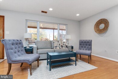 3540 Northshire Ln, Bowie, MD 20716 - photo 6