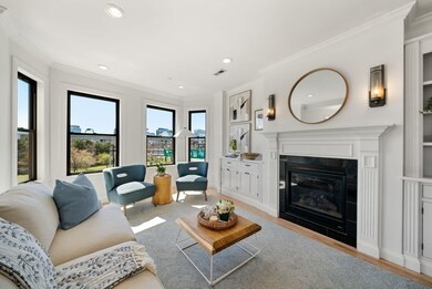 35 Rutherford Ave unit 3, Boston, MA 02129 - photo 3