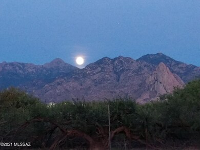 Moon over Elephant Head