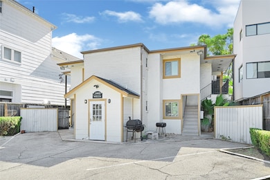 1603 Welch St unit 8, Houston, TX 77006 - photo 7