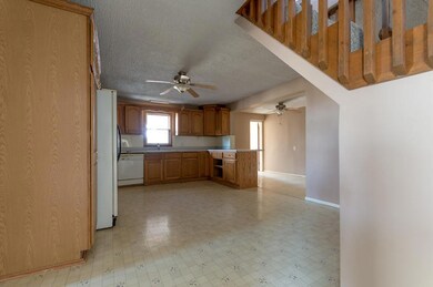 5616 S 20th RD Walnut Grove