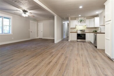 4 Bosworth Cir, Bella Vista, AR 72714 - photo 3