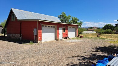 529 S Sawmill Spur
