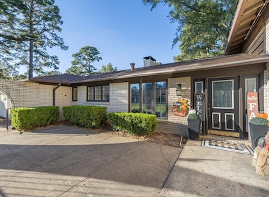 1720 Crestview St, Ashdown, AR 71822 - photo 2