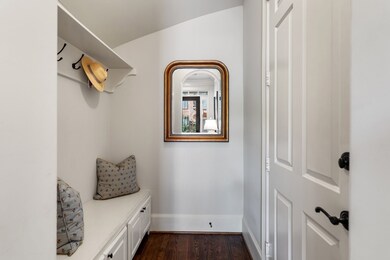 1010 Nantucket Dr unit F, Houston, TX 77057 - photo 5