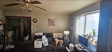 107 Kelly St, Clendenin, WV 25045 - photo 5