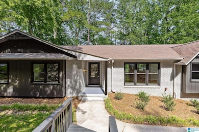 1608 Kestwick Dr, Birmingham, AL 35226 - photo 2