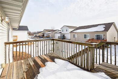 2433 Whispering Ridge Dr, Des Moines, IA 50320 - photo 6