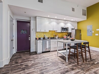 28 Adams St unit 102, Worcester, MA 01604 - photo 3