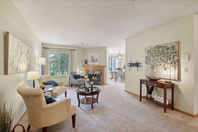 11109 Oregon Cir, Bloomington, MN 55438 - photo 2