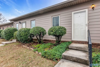8134 Oldfield Rd SW unit 2A, Huntsville, AL 35802 - photo 3