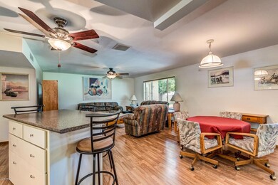 4110 W Eva St, Phoenix, AZ 85051 - photo 6