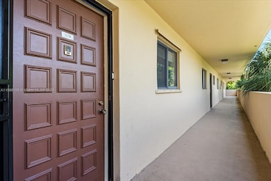 8415 SW 107th Ave unit 335W, Miami, FL 33173 - photo 3