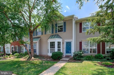 8 De Leon Cir, Franklin Township, NJ 08823 - photo 2