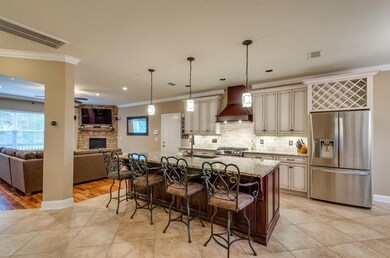Bright and Open Kitchen