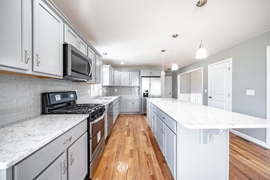 19 Damato Way, Agawam, MA 01001 - photo 5